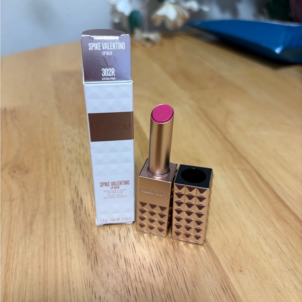 Valentino ~ Spike Valentino Lip Balm~CHOOSE YOURS! ~BNIB, AUTHENTIC 0.06oz, NEW - Picture 8 of 12